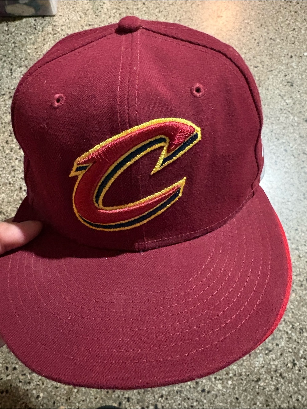 Cleveland Cavaliers Hat 7 8/5New Era
Cardinal Red Basic 59FIFTY Fitted Cap